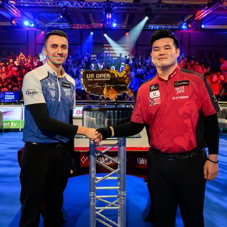 2025年8月『WNT. USオープン』優勝：A・ヤップ（右）／2位：F・ゴースト（左）　© 2025 WNT.