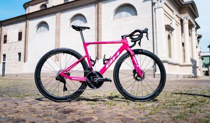 BH Bikes präsentiert zwei Sondereditionen des Ultralight für die Vuelta a España 2025 ©BH Bikes