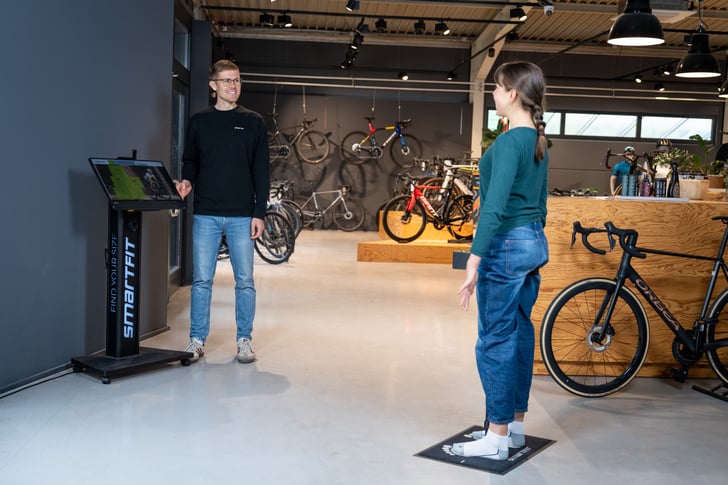 SQlab und Smartfit starten Partnerschaft, die digitale Vermessung, Ergonomie und Fachhandelsberatung erstmals nahtlos miteinander verbindet ©Smartfit