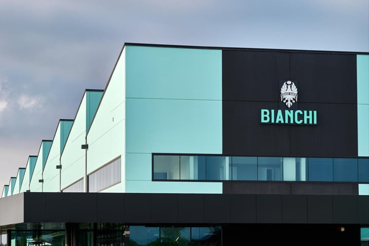 Die neue Produktionsstätte von Bianchi im renovierten Werk in Treviglio ©Baraclit