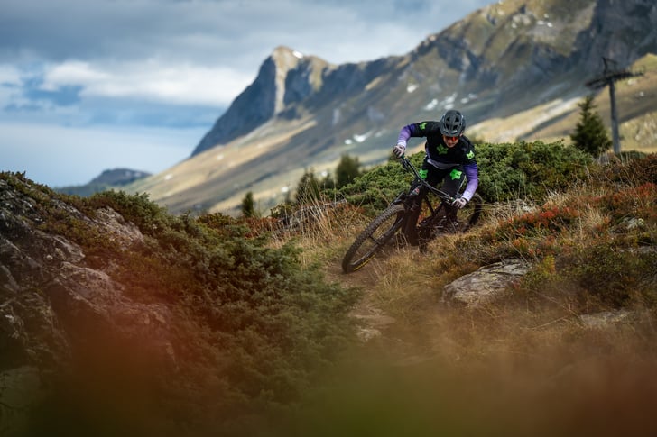 „Eine Liebe fürs Leben“ – Das Home of Trails Graubünden startet emotionale Bike-Kampagne mit Biketyp-Quiz ©