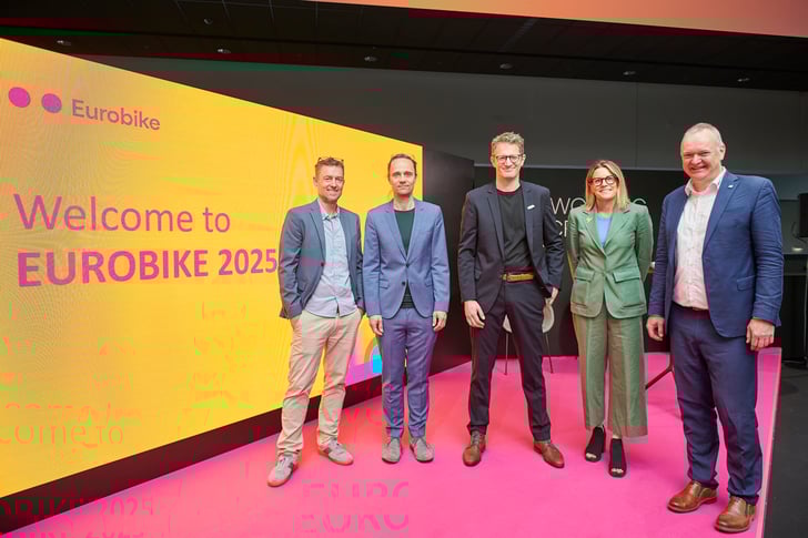 Media Kick-Off Pressekonferenz: Stefan Reisinger, CEO fairnamic GmbH, Tilman Sobek, CEO absolutGPS, Wasilis von Rauch, CEO Zukunft Fahrrad, Jenn Dice, President and CEO People for Bikes, und Burkhard Stork, CEO ZIV - Die Fahrradindustrie ©Eurobike