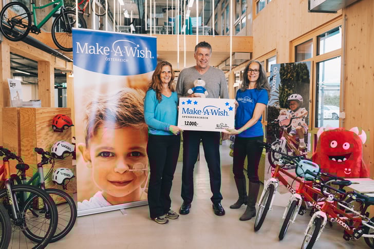 woom Weihnachtscharity 2025 © woom GmbH/Ivan Bandic