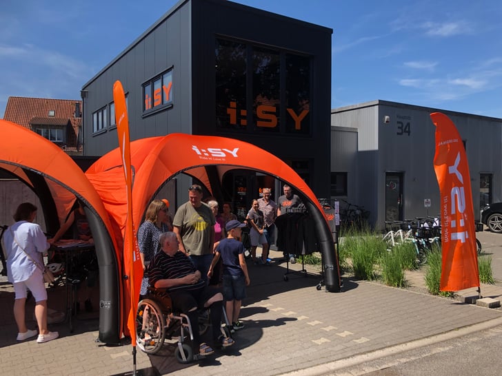 Außenansicht des Flagstore von I:SY in Hüllhorst ©Ulrich Fillies