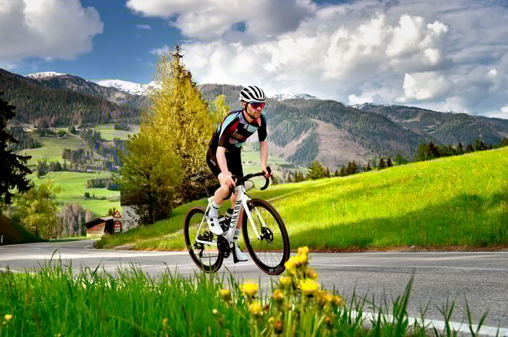 mmer mehr Rennradfahrer entdecken Osttirol für sich. Das Angebot südlich des Alpenhauptkamms ist groß, das Terrain abwechslungsreich und die Region selten hoch frequentiert. © Jürgen Amann_Bike Media