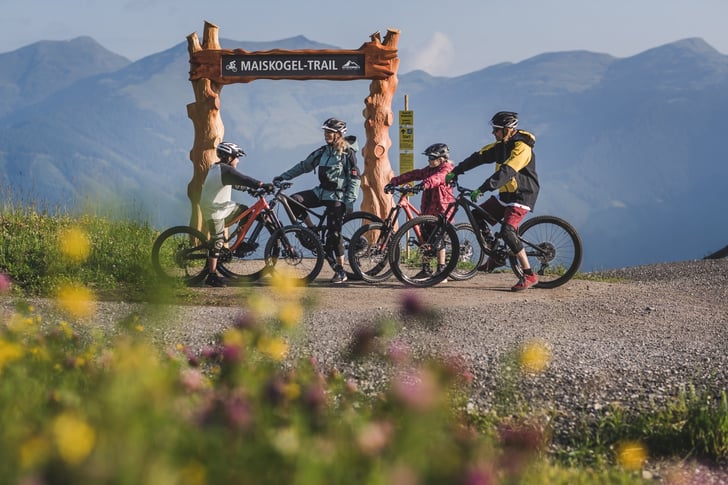 Familie am Maiskogel ©Kitzsteinhorn