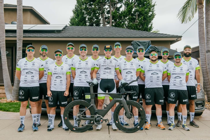 Die gesamte Crew vor dem großen Abenteuer zum RAAM ©www.alexzauner.com