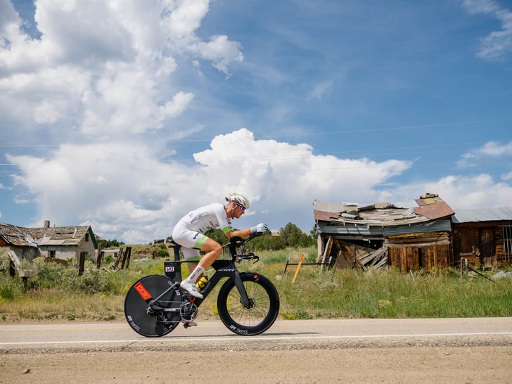 Lukas Kaufmann mit Vollgas durch Kansas. ©www.alexzauner.com