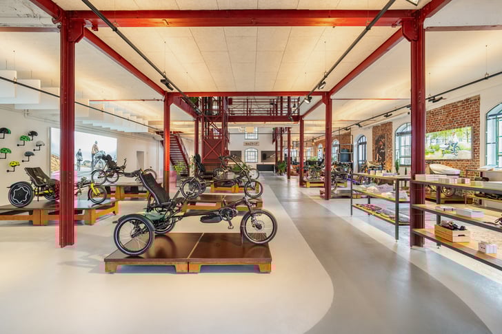 Im Schaltwerk von Hase Bikes findet am 27.09.2025 der jährliche Werksverkauf statt ©Hase Bikes