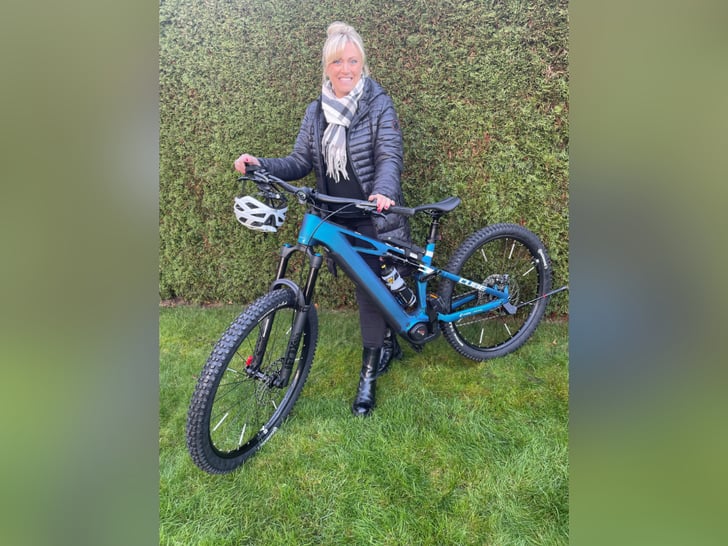 Das zweimillionste JobRad, ein E-Mountainbike, ging an Sylvia Schittek aus Bochum in Nordrhein-Westfalen. ©JobRad