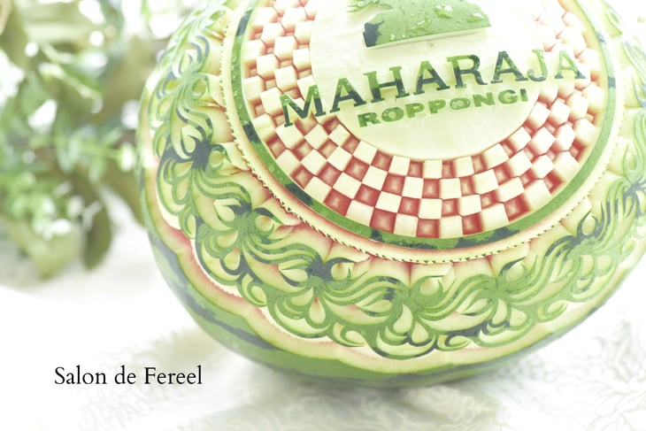 カービング　スイカ　メロン　教室　フルーツ　彫刻　大阪　オーダー　習い事　誕生日プレゼント　結婚式　カッティング　ソープ　似顔絵　お供え