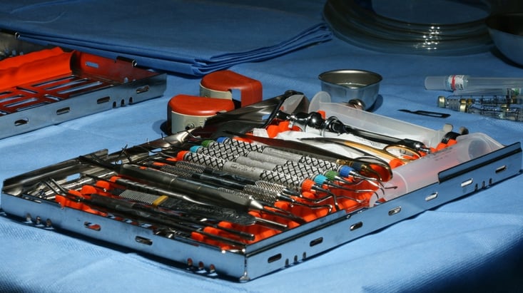 Plateau chirurgie parodontale