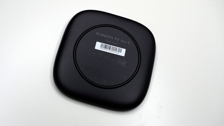 Xiaomi TV Box S 3 (dessous)-1200px