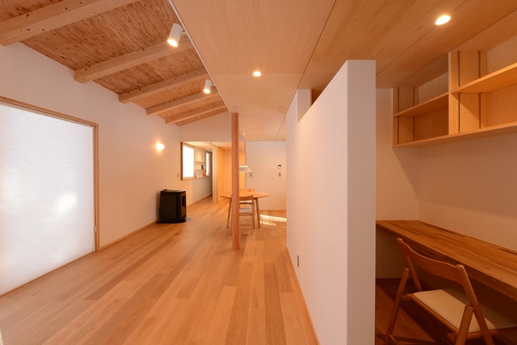 飯綱山荘Ⅲ　長野市　完成見学会　news設計室　飯綱高原　竣工写真