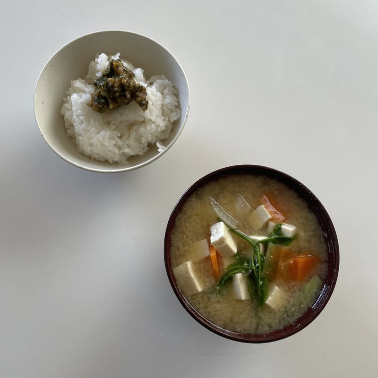 長野県　松本市　建築設計事務所　建築家　news設計室　丸山和男　山菜　タラの芽　コシアブラ　ハリギリ　一汁一菜