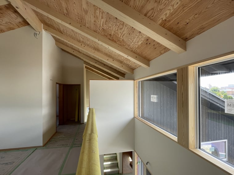 長野県 松本市 安曇野市 建築設計事務所 建築家 news設計室 丸山和男 住宅設計 仕上工事 設計監理 穂高の家Ⅱ クロス貼り