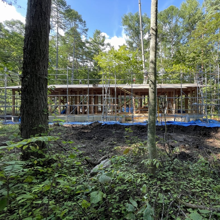 長野県　松本市　長野市　飯綱高原　建築設計事務所　建築家　news設計室　丸山和男　別荘設計　飯綱山荘Ⅲ（長野市）　建て方