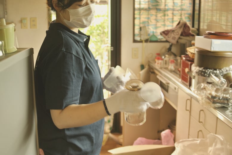 女性スタッフ目線の 仕分への心掛けとは。先日、CNS(シー・エヌ・エス)株式会社に入社しました松山と申します