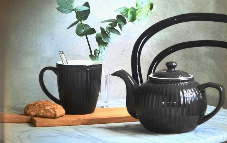 dunkelgraue Teekanne Alice von GreenGate