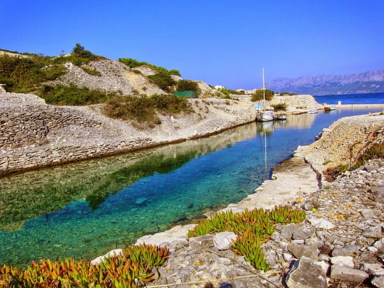 Croatia, Island Brac, Brac, Povlja, Apartments Povlja, Apartments Gracin, Holiday Apartments