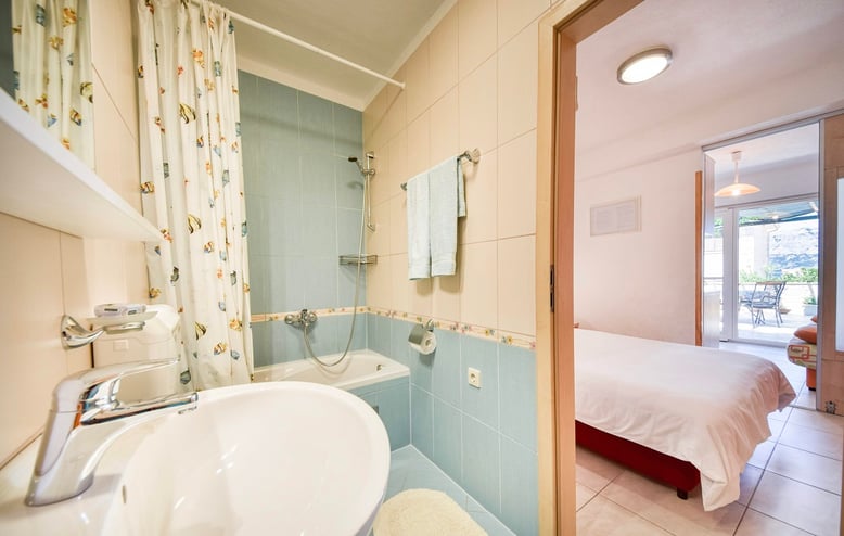 #apartmanibrac #apartmanipovlja #apartmentbracisland #apartmentpovlja #apartmentsbrac #apartmentspovlja #bracisland #povlja #villagracin 