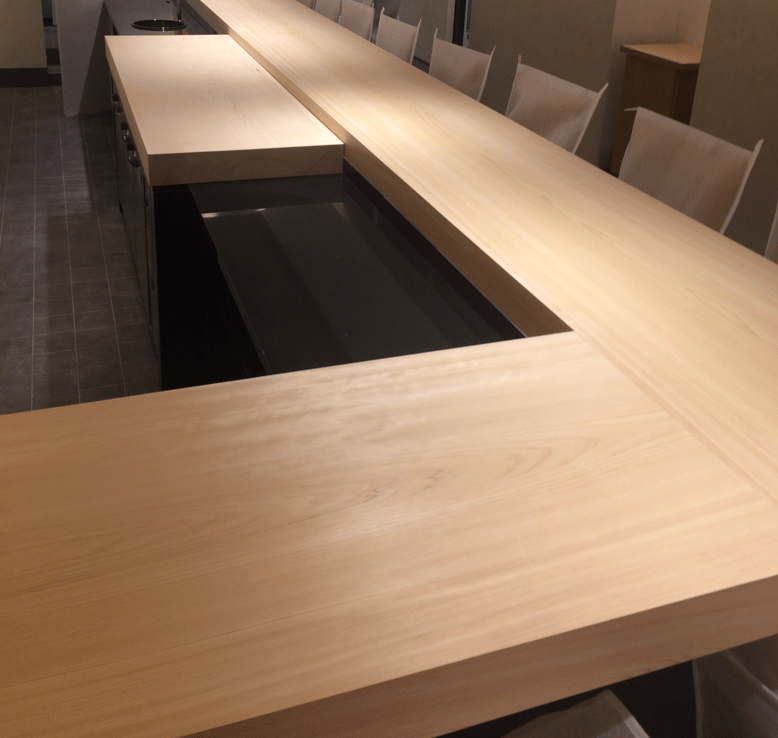 桧一枚板カウンター