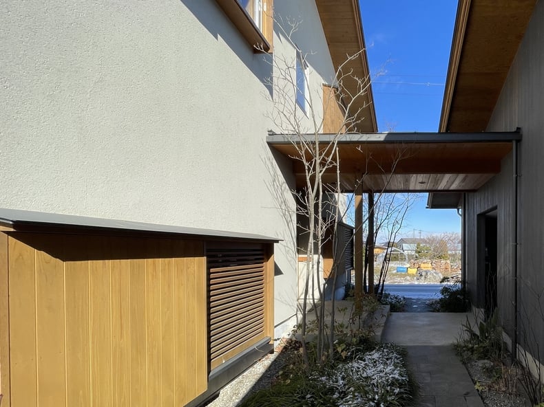 長野県　山形村　建築設計事務所　建築家　news設計室　丸山和男　住宅設計　設計監理　山形の家　経年変化　住み心地