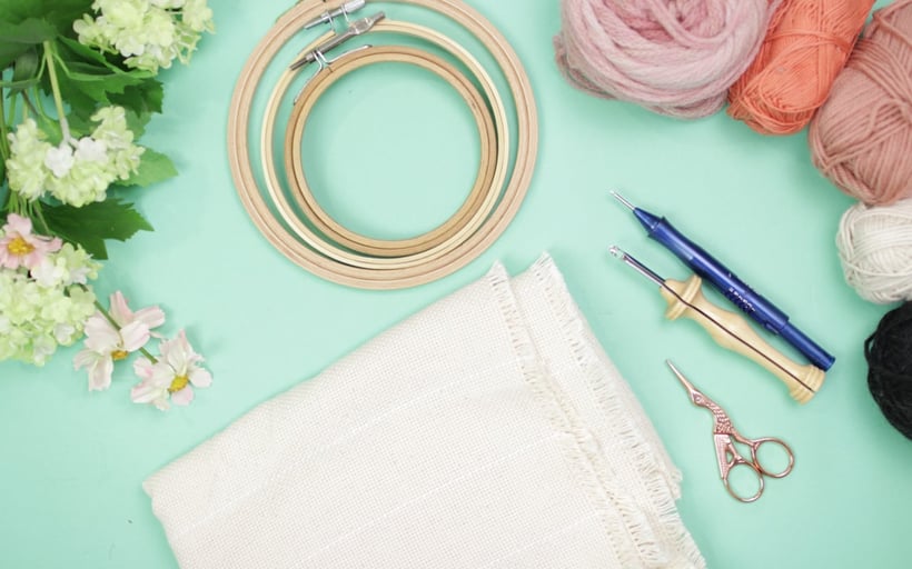 Punch Needle / Rug Hooking Technik und Grundlagen: Welches Material brauche ich für Punchneedling, Anleitung, Tipps und Tricks für Anfänger. Ich zeige euch verschiedene Projekte für Needle Punch. Anleitung von DIY Eule.