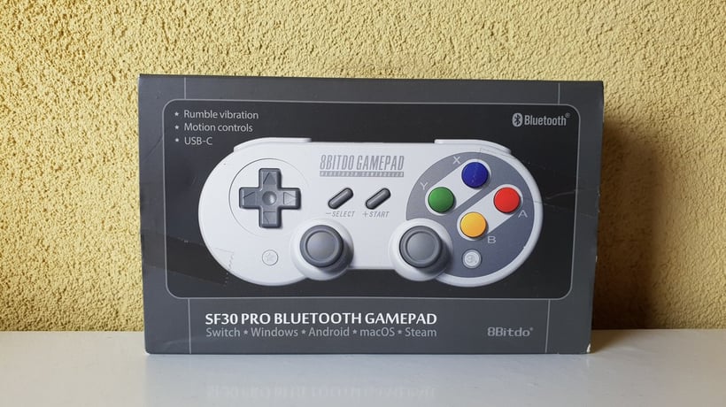 Boite de la manette 8Bitdo SF30 Pro