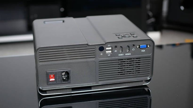 Yaber V10 connectique