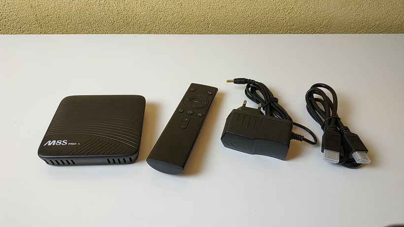 Contenu boite mecool m8s pro l