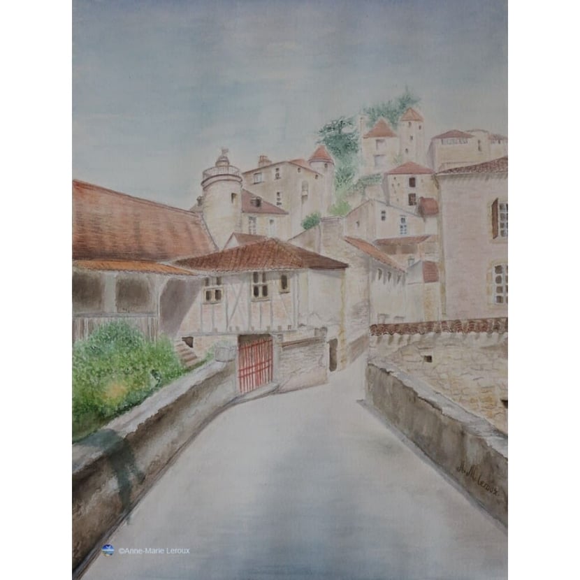 Entrée dans un village, chemin, maison ancienne.