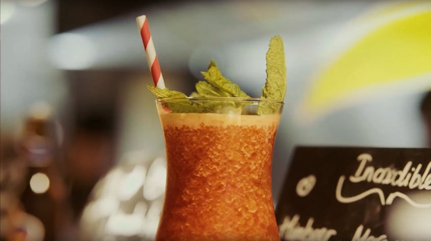 has-padding has-overlay has-center-caption pull-btm