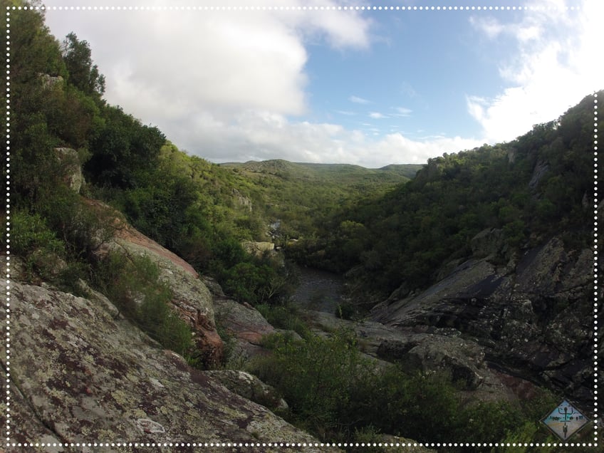 Vista al horizonte desde el Salto de Agua del Penitente | Lavalleja