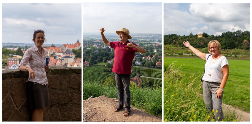 3 Gästeführer in Kulisse