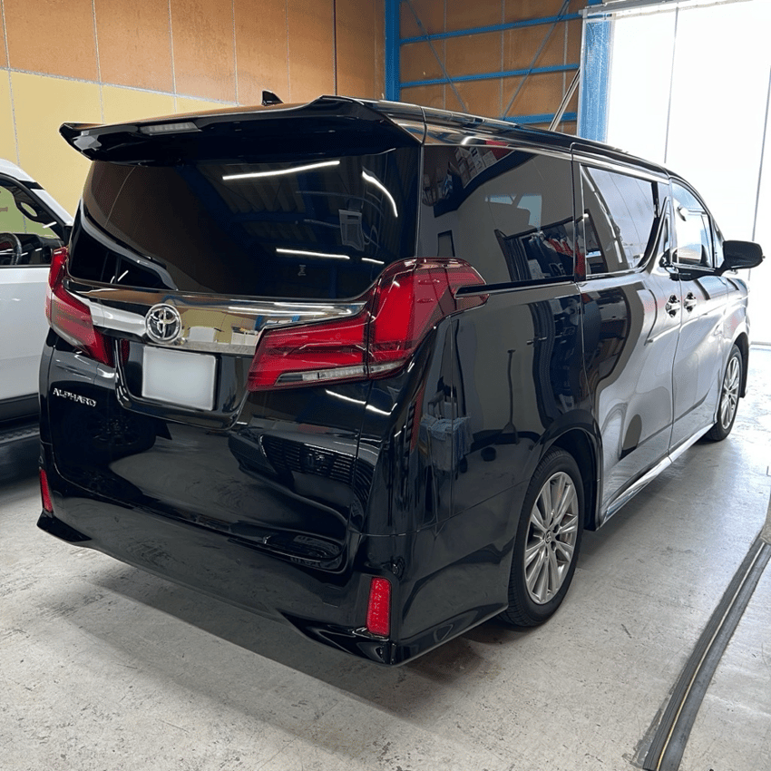 アルファード　30系　スモークフィルム施工　リアガラス