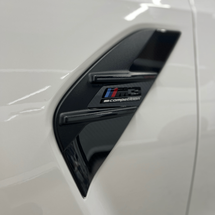 BMW　M3ツーリング　サイドエンブレム