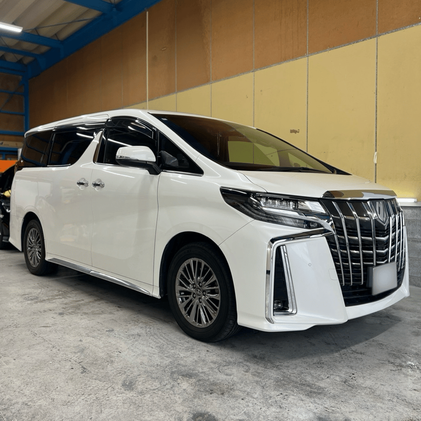 トヨタ　アルファード　30系　ヘッドライトプロテクション