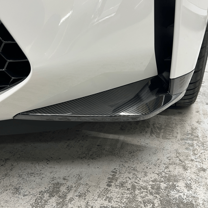 BMW　M3ツーリング　フロントバンパーリップ