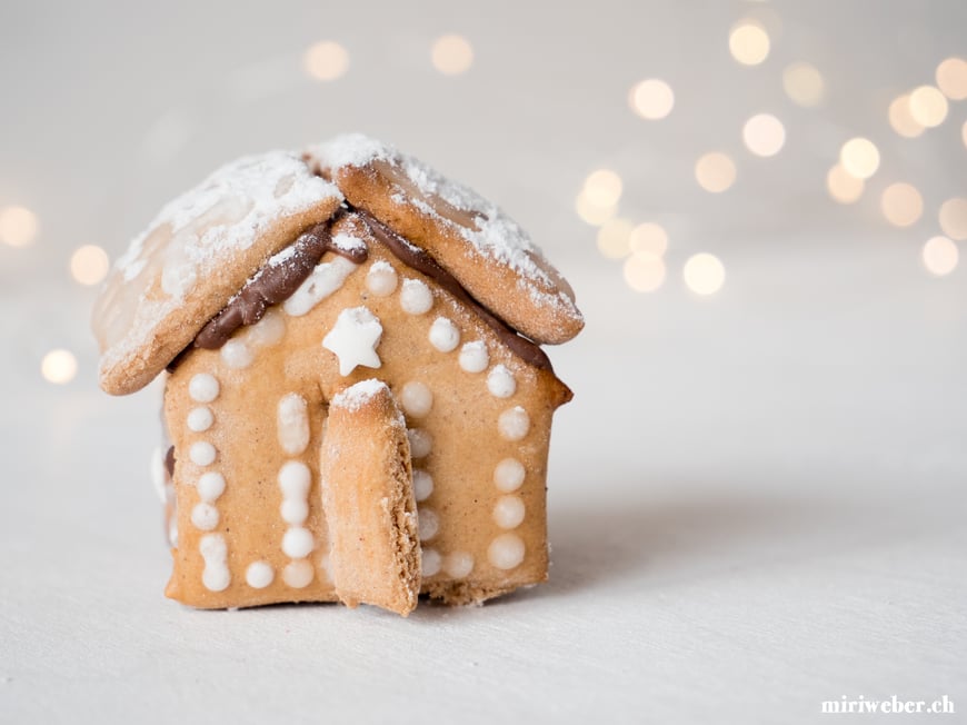 Dessert Weihnachten, Rezept, Weihnachten, Dessert im Glas, Lebkuchen, Tiramisu, Orangen, Food, Fotografie, Foodstyling, Lebkuchen Haus, Mini Lebkuchen Haus, Inspiration, Gäste verwöhnen, Foodblog Schweiz, Foodstyling Schweiz, Foodfotografie Schweiz