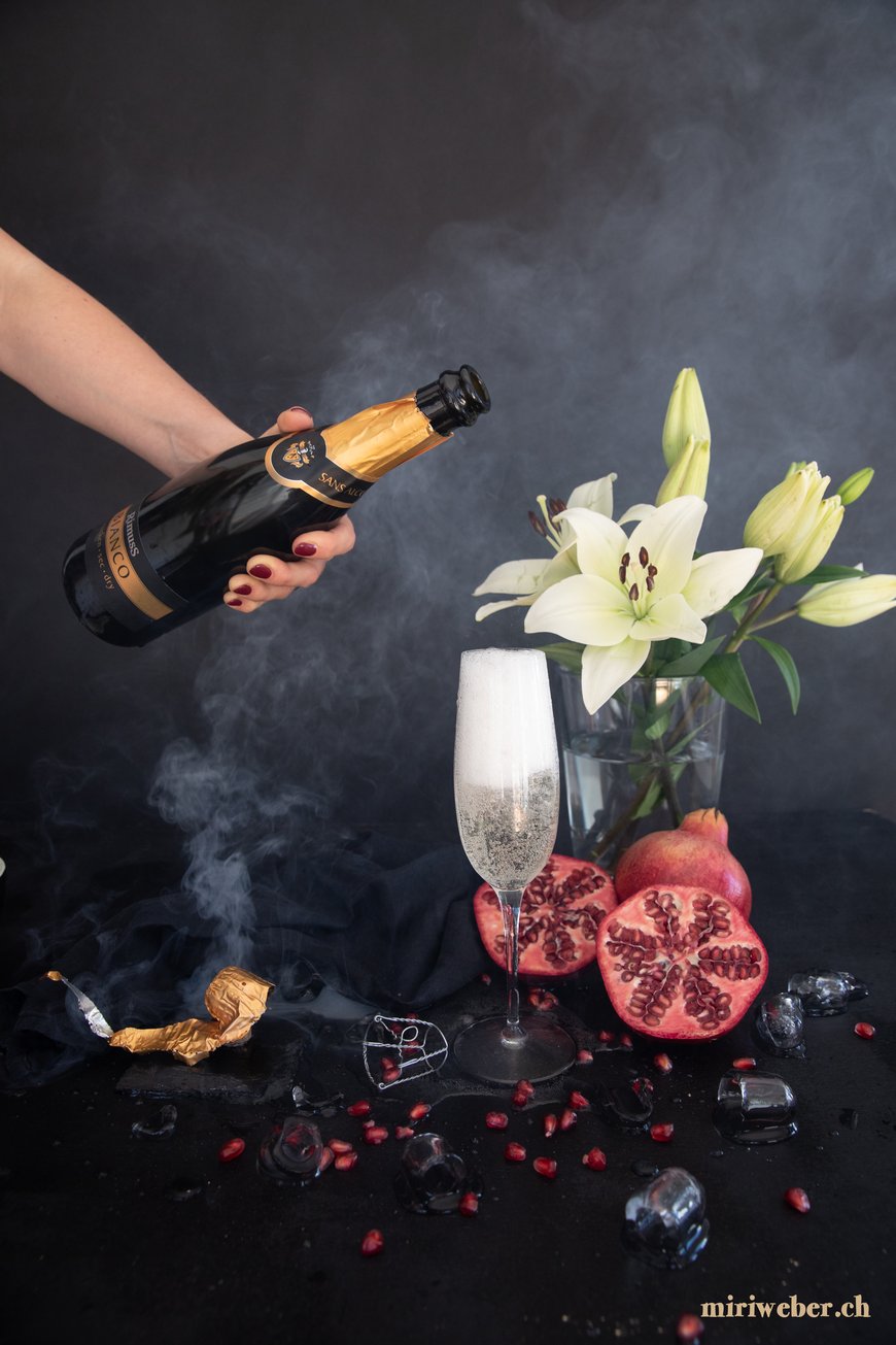Alkoholfreier Drink, Foodblog Schweiz, Schweizer Foodblog, Foodfotografie, Foodfotograf, Content Creator, Rimuss, Rimuss Bianco, Tipps, Drink, Fotografie, wie fotografiere ich Food und Drinks