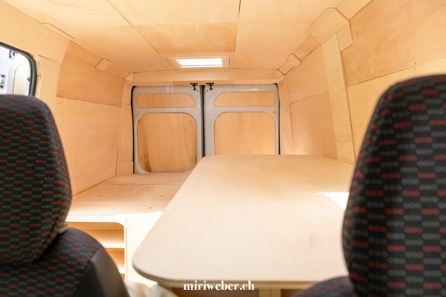 Rabatt Code epicply, Van Ausbau, Lieferwagen Ausbau, Van, Lieferwagen, Citroen Jumper, drei Personen, Bike, Bike Garage,  epicply Holz, epicply, Schweiz, Familie, einfach, Liste, praktisch, platzoptimiert, Kosten, Zeit