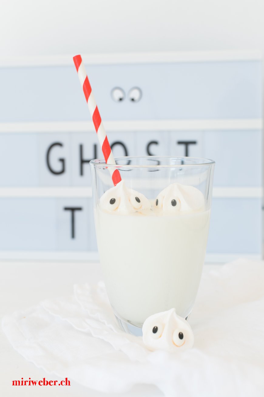 Halloween Food, Halloween Ideen, Halloween Gespenster, Halloween Rezepte, Halloween Guetzli, Halloween Kekse, Gespenster Guetzli, Foodblog Schweiz, Schweizer Foodblog, Hirse Guetzli, Rezept