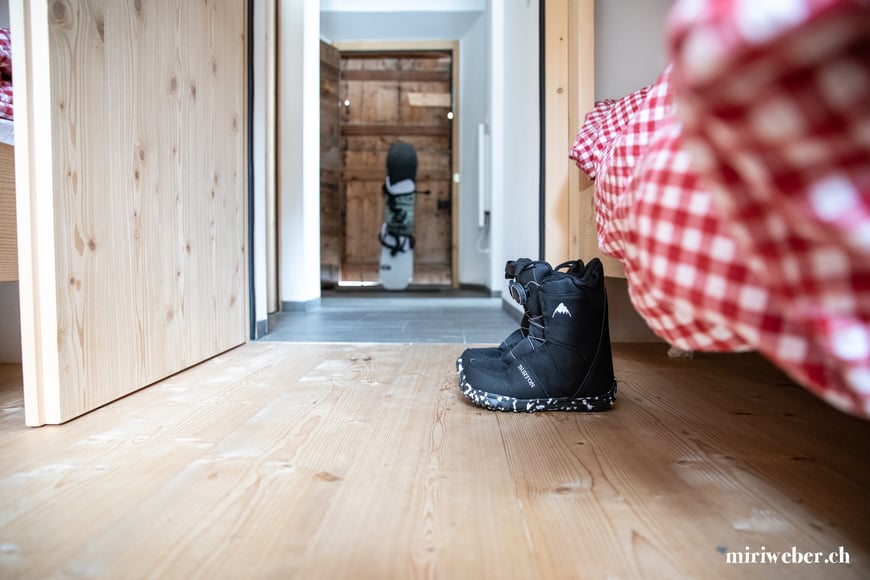 Burton Store, Laax, Tegia Alp Plaun, Flims, Laax, Berghütte, Ferienhaus, Maiensäss, Graubünden, Schweiz, Content Creator, Fotografin, Fotograf