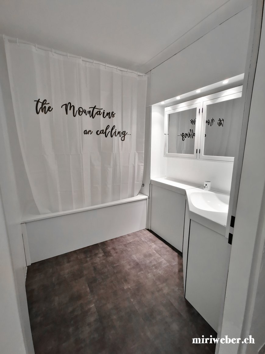 Douche Vorhang, beschriften, bemalen, selber machen, Dusch Vorhang, Edding, wasserfest, DIY, Geschenkidee