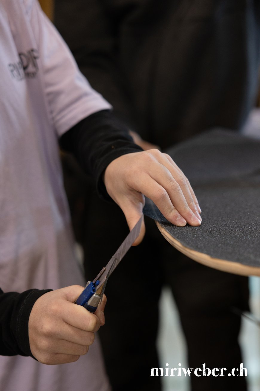 Skateboard selber bauen, Anleitung Skateboard selber Bauen, DIY Skateboard, Surfskateboard selber machen, Enlain, Laax, Skateboard, Baukurs