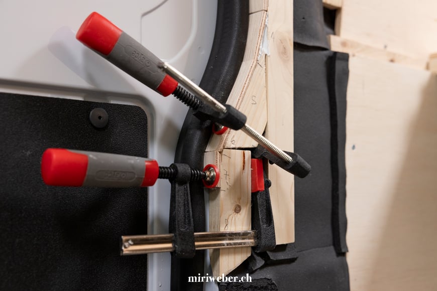 Van Ausbau, Lieferwagen Ausbau, Van, Lieferwagen, Citroen Jumper, drei Personen, Bike, Bike Garage,  epicply Holz, epicply, Schweiz, Familie, einfach, Liste, praktisch, platzoptimiert, Kosten, Zeit