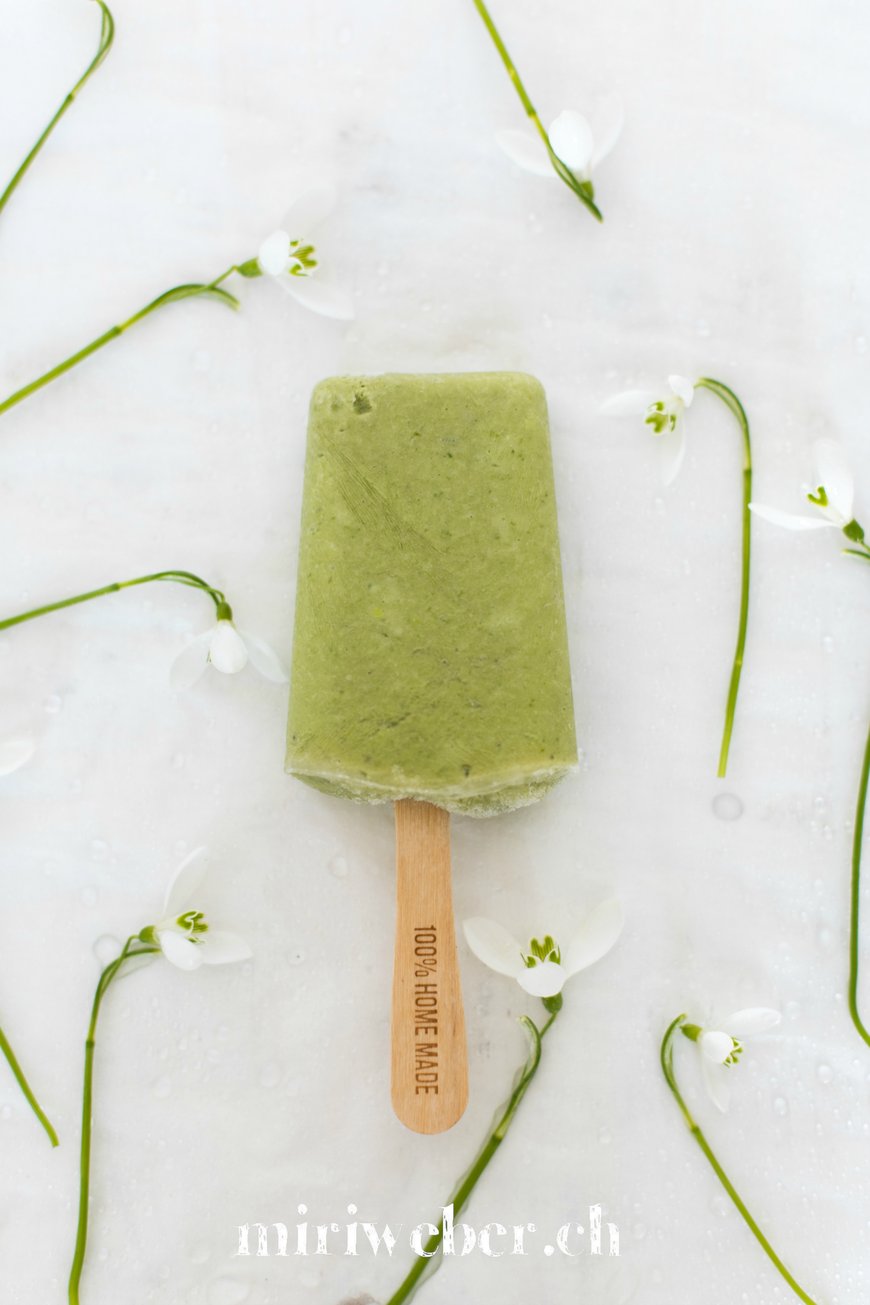Eis Rezept, Glace Rezept, Ice Cream, Recipe, green, grün, Frühling, selber machen, homemade, gesund, healthy, food, nicolas vahe, food blog schweiz, schweizer food blog, eis am stiel, stengel glace, glace, eis, früchte, avocado, ananas, banane