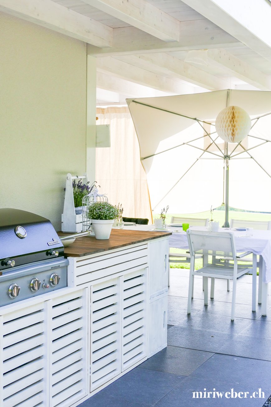 Outdoor Küche, DIY, selber bauen, Outdoor Kitchen, Anleitung, Plan, bauen, selber machen, Garten Küche, Küche, Grill, Kreativ, selber machen, weisse Outdoor Küche, DIY Blog, Bau Blog, Kreativ Blog, Schweiz