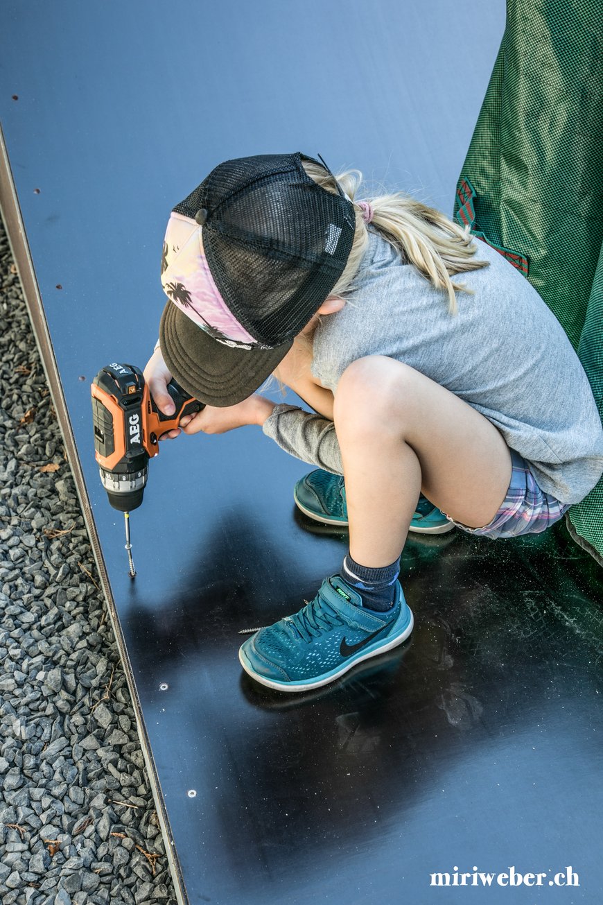 Skateboard, Mini Ramp, Halfpipe, DIY, selber machen, Bauplan, DIY Blog Schweiz, Skate, Backyard, Outdoor Ramp, selber bauen, Anleitung, Plan, Swiss Skate Famil